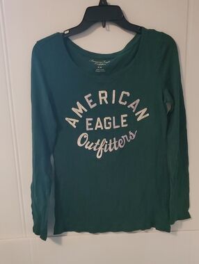 American Eagle Outfitters Women's Long Sleeve Green Logo Tee Size M/M
